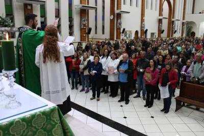 Acontece hoje 19/07 o 3º dia da Novena em Louvor a Sant´Ana  